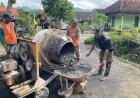 Satgas TMMD ke-126 Kodim 0818/Malang-Batu Gaspol Tuntaskan Pengecoran Jalan Rabat Beton di Lebakharjo