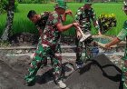 Prajurit TNI AU Turun ke Desa, Bantu Perbaiki Drainase di Lebakharjo Malang